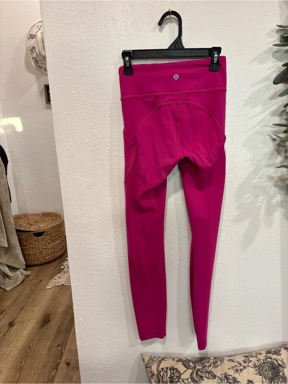 lululemon athletica Girls' Fuchsia Athletic Leggings